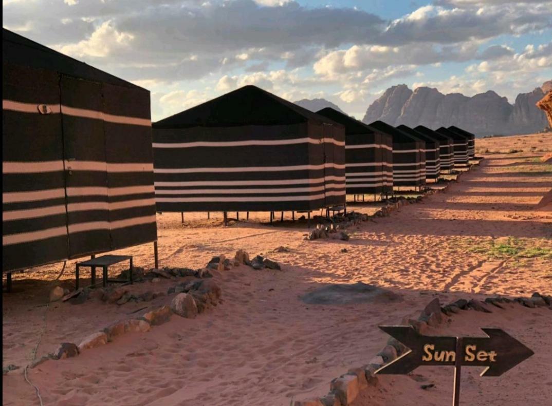 Wadi Rum Moon Camp Bagian luar foto