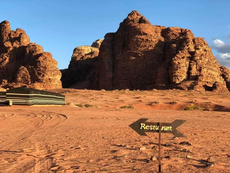 Wadi Rum Moon Camp Bagian luar foto